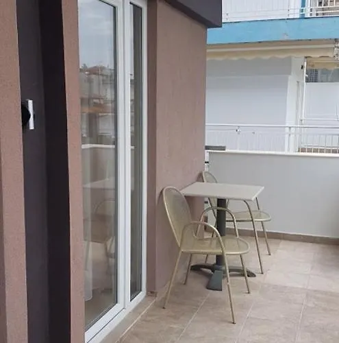 Honorata 2* Paralía